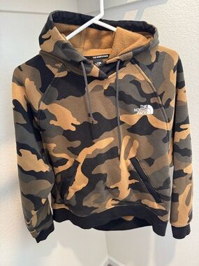 The North Face Camouflage Crewneck Hoodie - Brown/Black